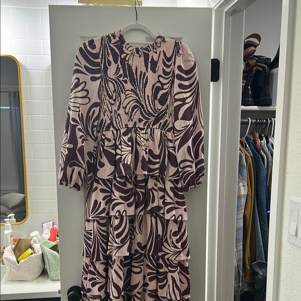 Elegant Floral Patterned Dress